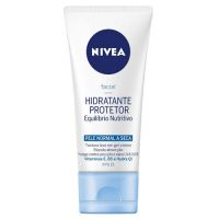 foto de Creme Hidratante Facial Nivea Visage Beauty Protector FPS 15 50g